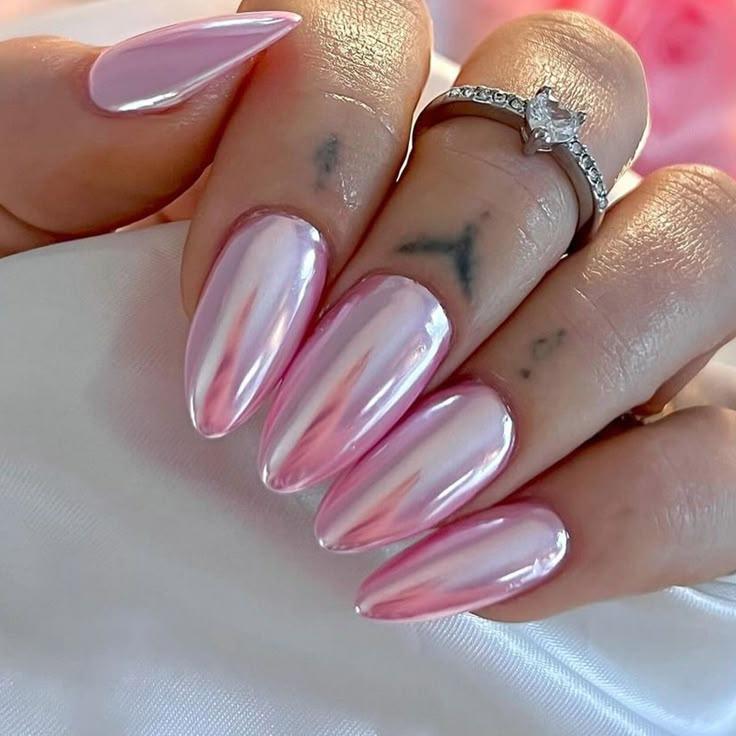 Custom nail art by the US Nails team